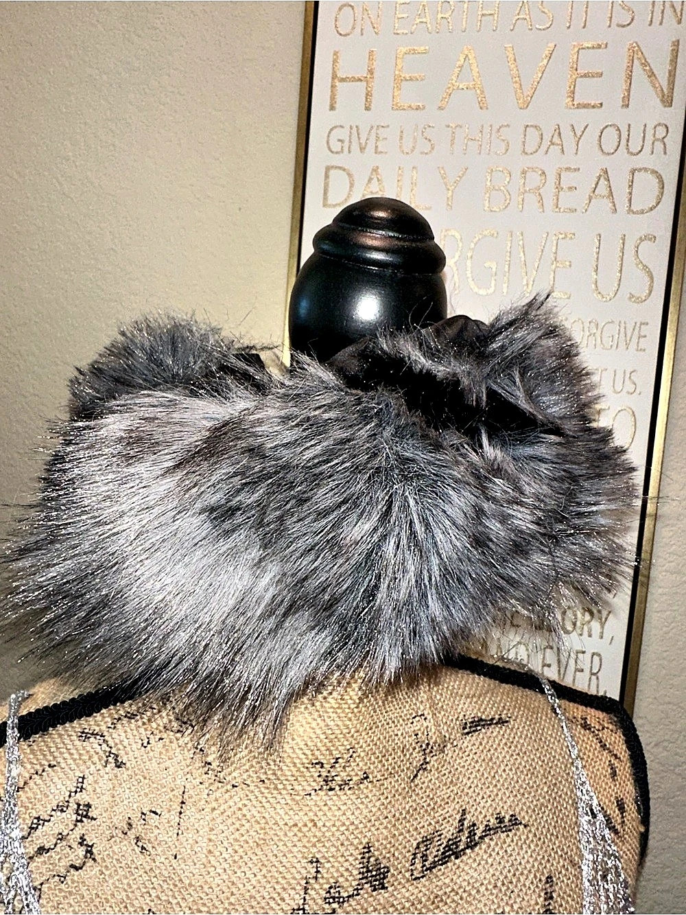 AKIRA Faux Fur Headband Gray & Black NWT